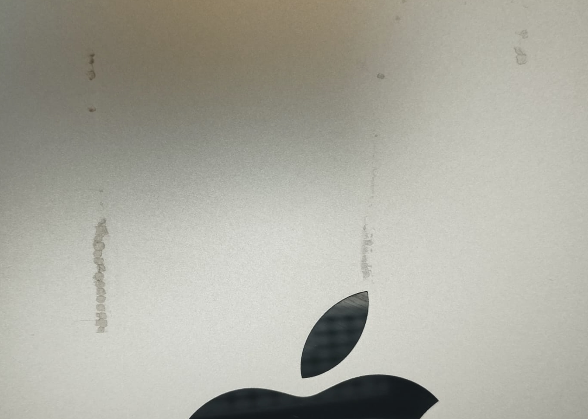 APPLE - iMac 21.5" avec écran Retina 4K Intel Core i7 3,2GHz (TurboBoost 4,6GHz) 8Go 256Go Radeon Pro 560X 4Go – Image 6